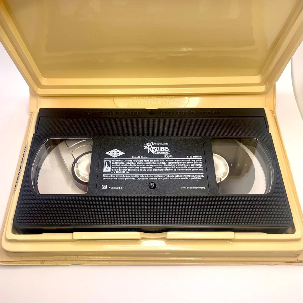 RARE Black Diamond Classic Walt Disney's The RESCUERS DOWN UNDER - VHS 1142 - Picture 6 of 7